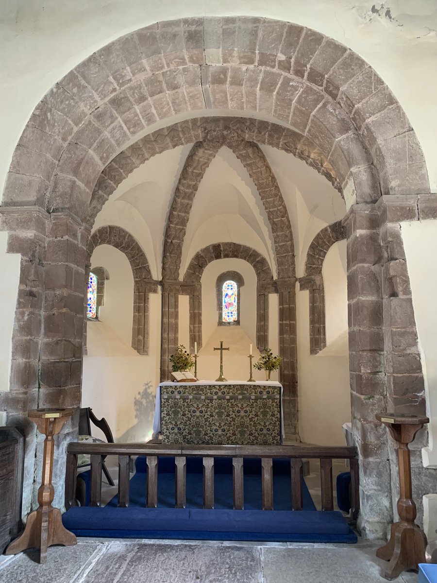 Barb_Drummond's tweet photo. #LightInChurches #Kilpeck https://t.co/1LjmKseNUJ