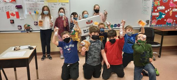 AITCPEI's tweet photo. Our first #CALM classroom winner is Sharon Anderson grade 3 class Somerset Elementary in Kinkora. Enjoy your taste of PEI.
They really enjoyed #GCFT22. @AITCCanada 
#ADL  #peipotatoes https://t.co/SzeIgWHsXZ