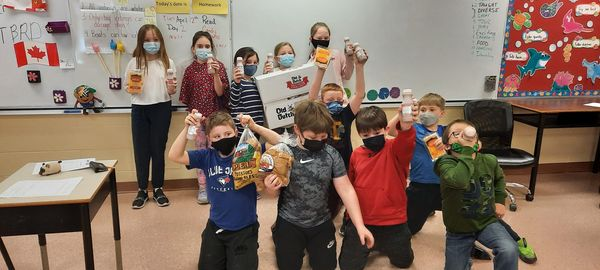 AITCPEI's tweet photo. Our first #CALM classroom winner is Sharon Anderson grade 3 class Somerset Elementary in Kinkora. Enjoy your taste of PEI.
They really enjoyed #GCFT22. @AITCCanada 
#ADL  #peipotatoes https://t.co/SzeIgWHsXZ