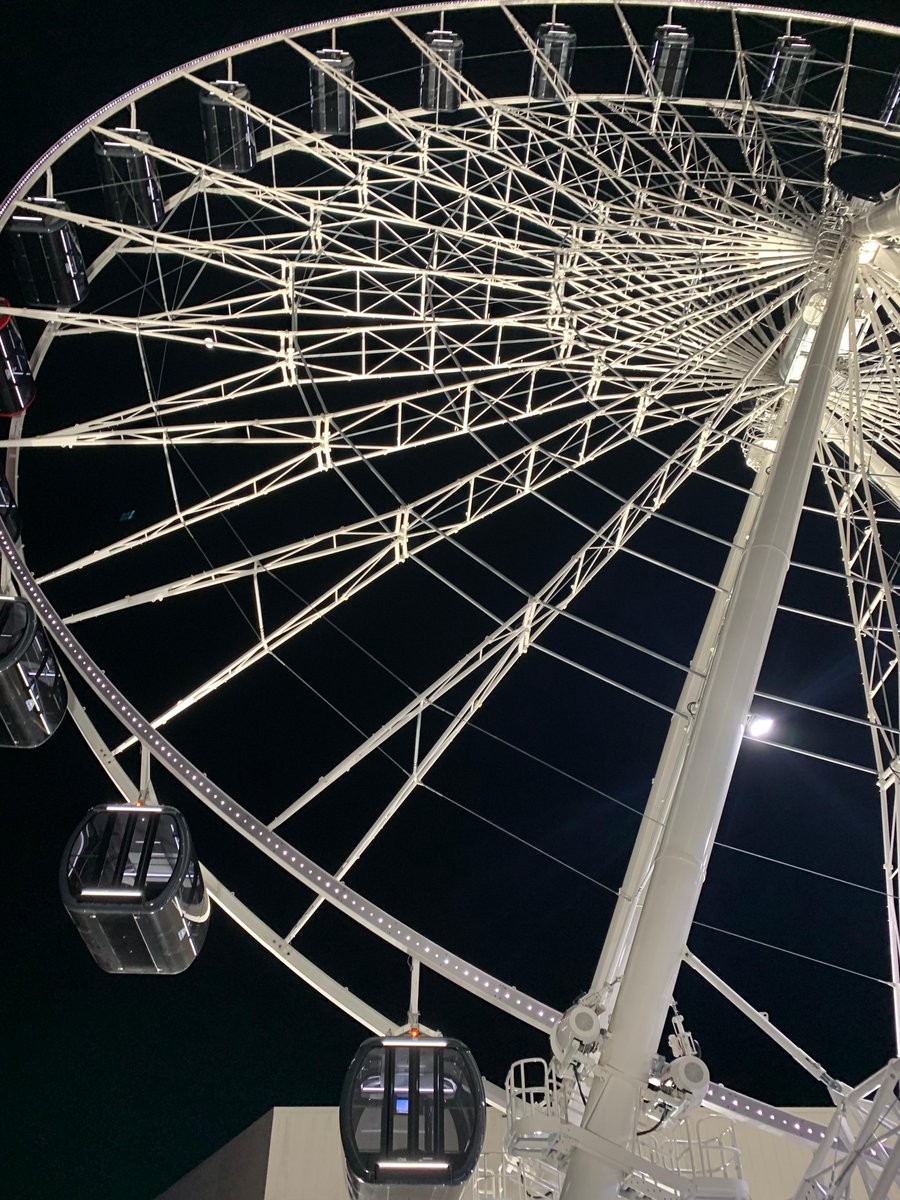 MLCVB's tweet photo. Last night, our team and a few @MeadowlandsChamber Board members enjoyed an evening at @AmericanDream celebrating the opening of the Dream Wheel! Don’t miss this new attraction when you visit the Meadowlands region!

#MeadowlandsLive #dreamwheel #skylineviews #NYCskyline https://t.co/M5zQ4MiAER