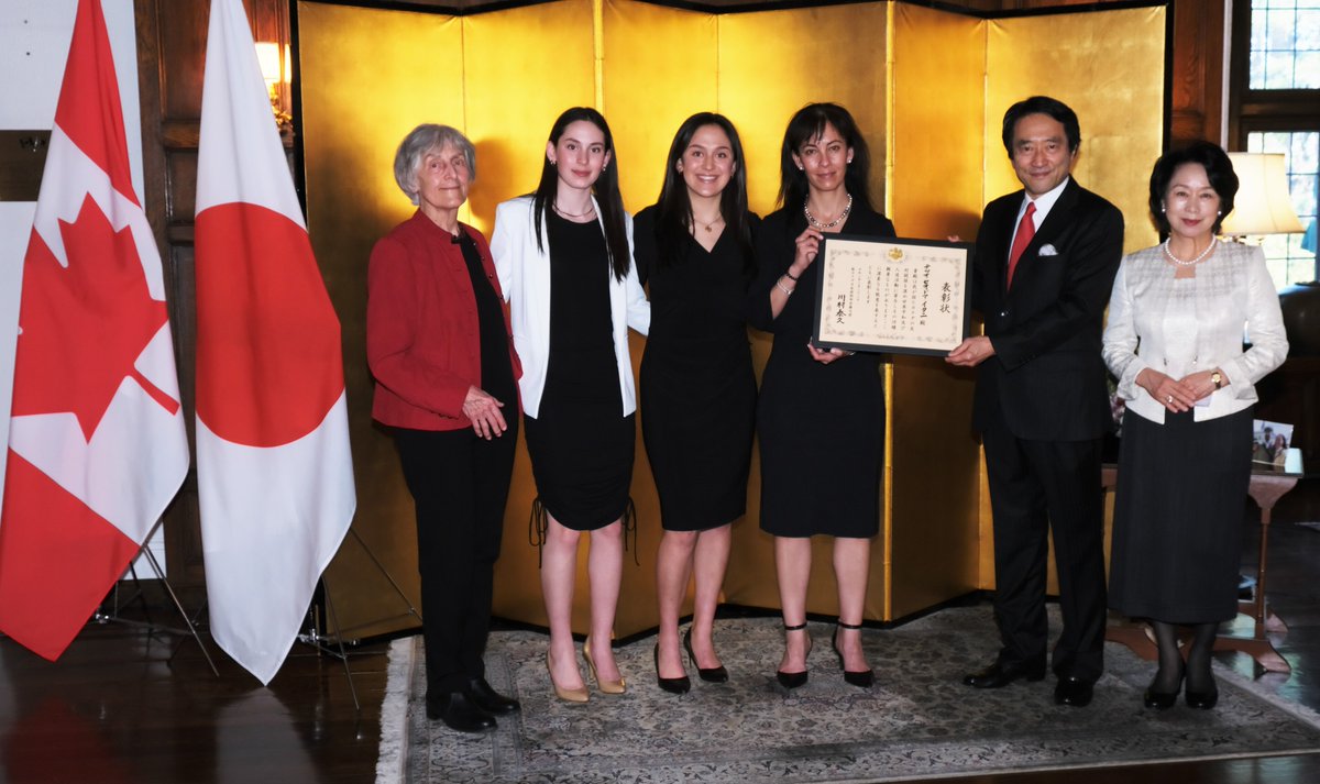 AmbKawamura's tweet photo. Yesterday, I had the pleasure to confer a posthumous Ambassador’s award to Maj. Ted Itani, an esteemed role model of service to people in crisis around the world. The ceremony was attended by his beloved wife, Frances Itani, daughter Samantha &amp; granddaughters Campbell &amp; Tate. https://t.co/S3wZGlEUKo