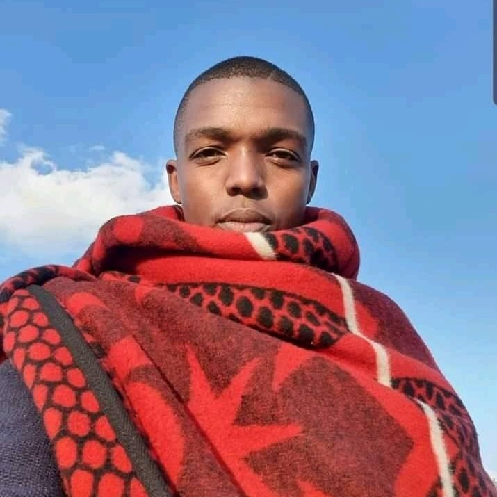 joy_zelda's tweet photo. Nhlanhla Lux is our Leadership 
Retweet if you love him
#OperationDudula 
#NoToXenophobia 
#KZNFlooding #KZNFlood 
Ntando https://t.co/UwxjUMAUyc