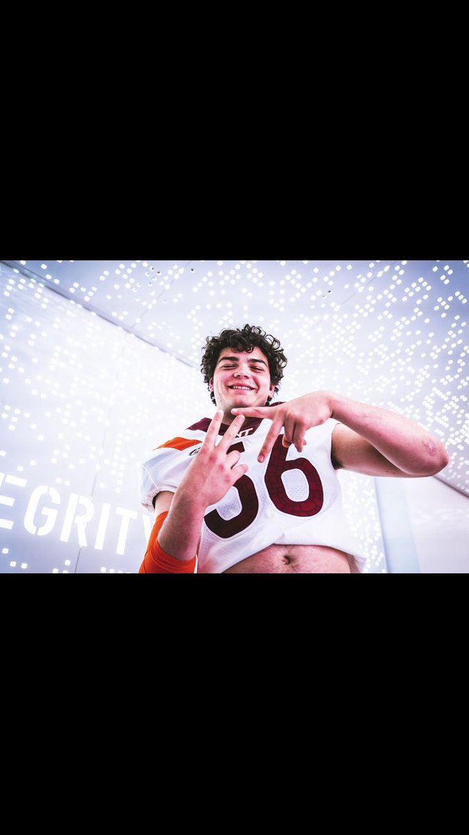 I had a great time visiting Virginia Tech the weekend! Thank you @jcprice59, @CoachJoeRudolph, @CoachPryVT and the rest of the staff for having me and my family!