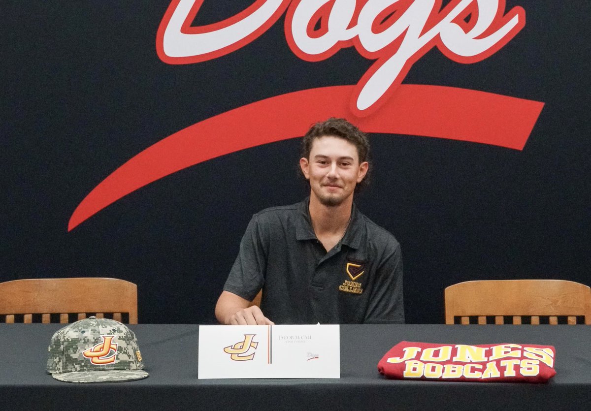 Excited for what the future holds!! Go Bobcats‼️ <a href="/Coach_Thig/">Wes Thigpen</a> <a href="/JP_made_it/">Jonathan Parker</a>