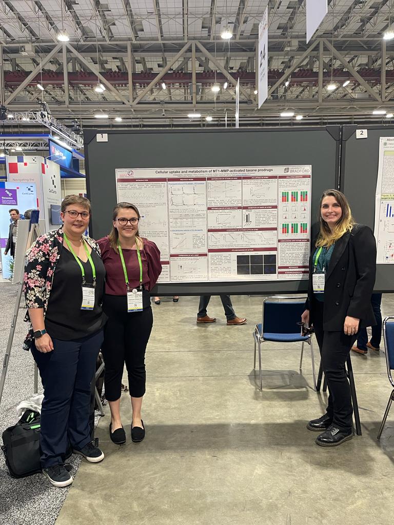 It's been an amazing few days at #AACR22. From educational sessions on pediatric cancer to presenting our poster. Couldn't be prouder to represent <a href="/UoBPaMS/">UoBPharmMedSci</a>, <a href="/ICT_Bradford/">Institute of Cancer Therapeutics & Ethical Tissue</a> and <a href="/BCRT/">Bone Cancer Research Trust</a>