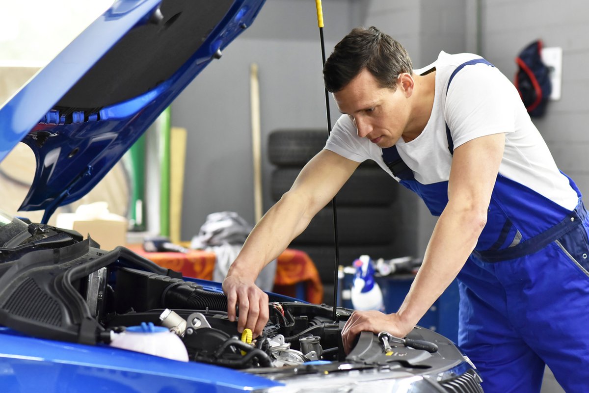 FuccilloFordAda's tweet photo. Check out these incredible offers from the Fuccillo Ford Service Department before scheduling your next appointment! https://t.co/jIS9irRhd1 https://t.co/abF3zgAKHM