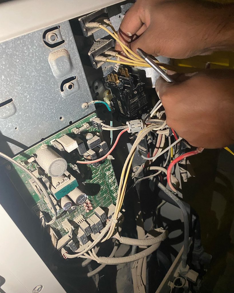 DohaHours's tweet image. AC Selling and buying
Fixing Servicing Repairing Gass Filling Cleaning, Removing
Please call:33378871
whatsapp   wasap.my/+97433378871