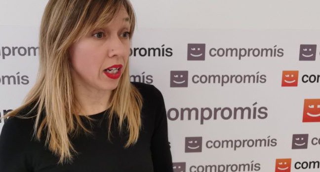 CompromisBLO's tweet photo. ❌👎🏽Hem votat en contra el pressupost del 2022 perquè:

▪️ No contempla cap inversió per al Centres socials de l'OACSE 
▪️ No inclou el personal obligatori per llei per a la plantilla del Centre Social La Farola
▪️ Elimina serveis públics com la Ludoteca i la UNED 

#Benicarló https://t.co/5601BOcpS3