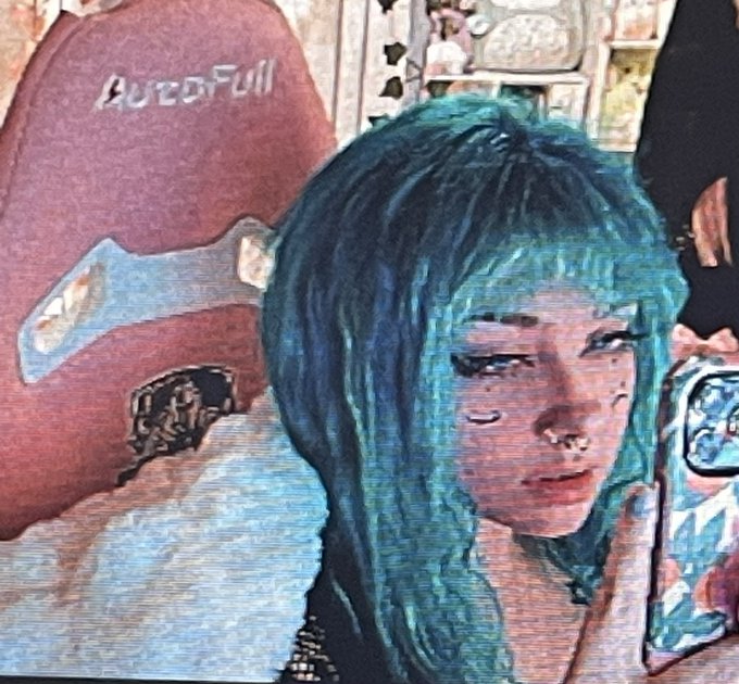 Blue hair does it match me? https://t.co/FufZieM4GW