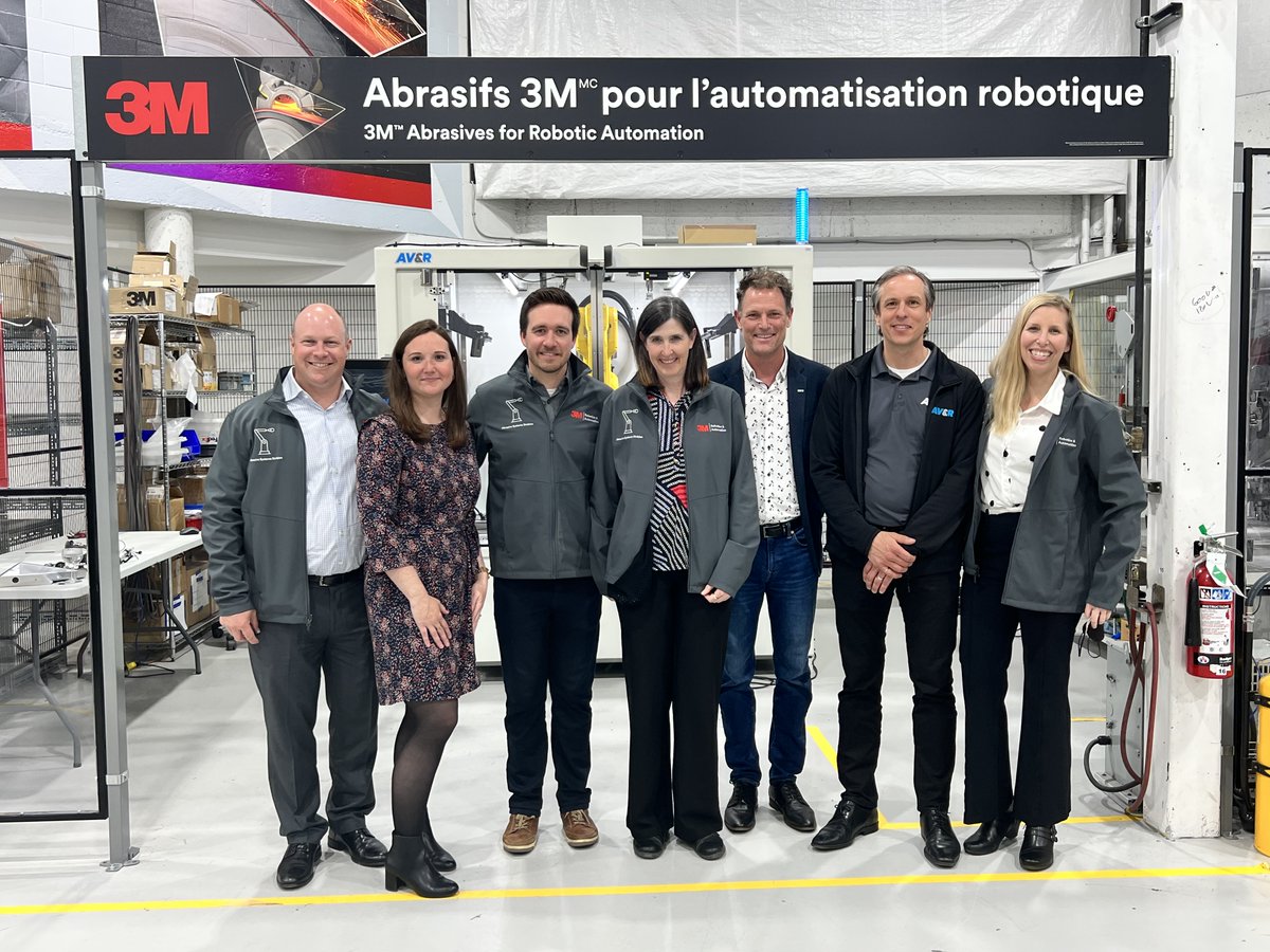 avrvisionrobot's tweet image. Already 1 week since our big VIP event for the launch of GetBot! We would like to thank our partner @3M for its participation and presence all day long. This was a great opportunity to present what the 3M-AV&amp;amp;R Lab can do and to exchange good ideas!
 
#GetBot! #robotics #3mer