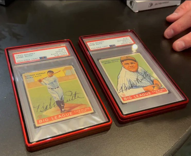 slabmags's tweet photo. A pair of grails from @scpauctions catalog showed up while @1mintcollective

Fully protected with our UV Scratch Resistant Tempered Glass so that they never lose their luster.

https://t.co/pwVjaRizLZ

#TheMINTcollective #thehobby #sportscards #cardcollector #baberuth #goudey https://t.co/hZrUQ7eDUD
