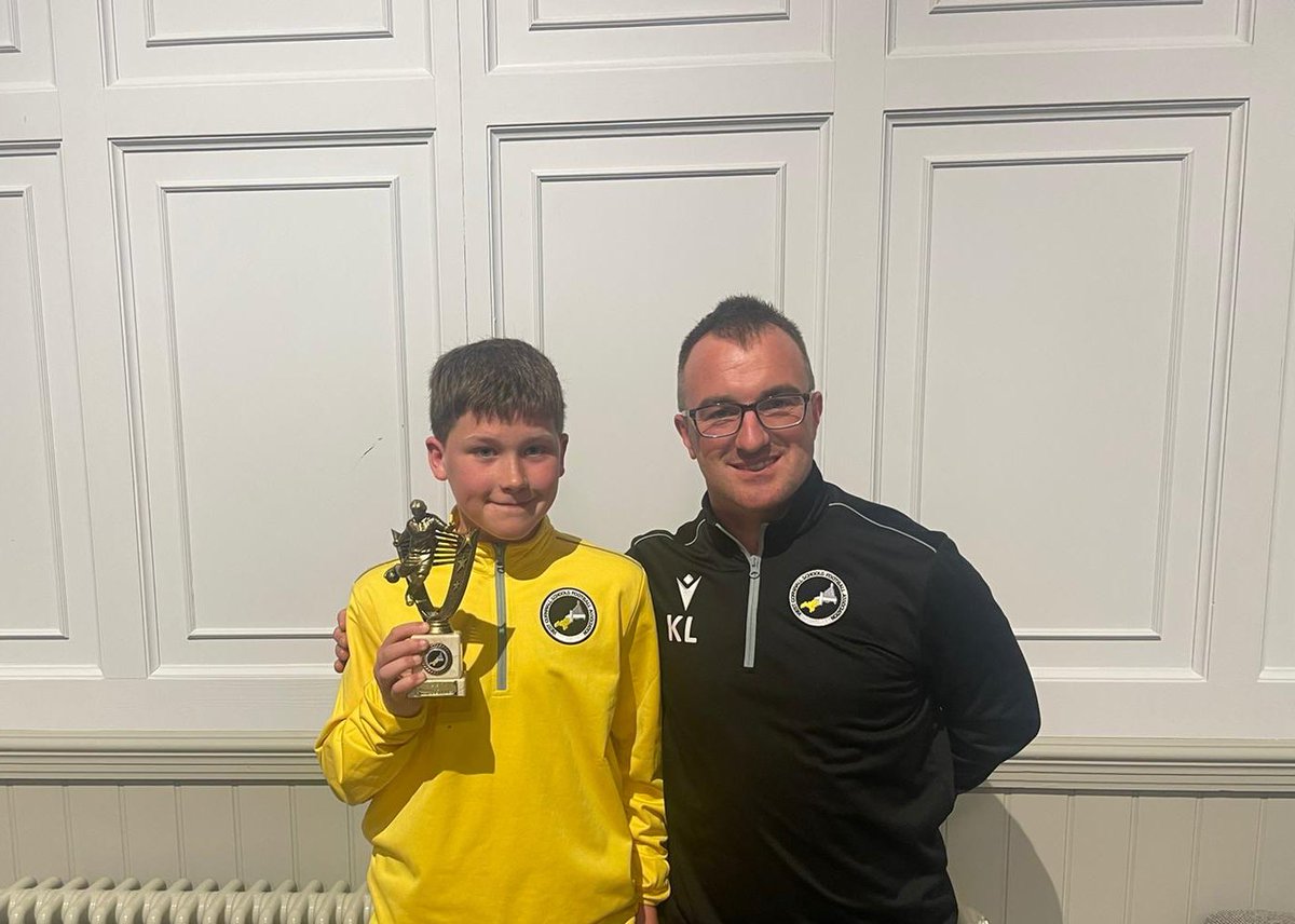 WestCornwallSFA's tweet photo. Somerset Tour - Managers Player ⚽️🏆

U13s: Jake D
U14s: Hayden W
U15s: Dylan M

👏👏👏 https://t.co/JvIYNO3XZJ