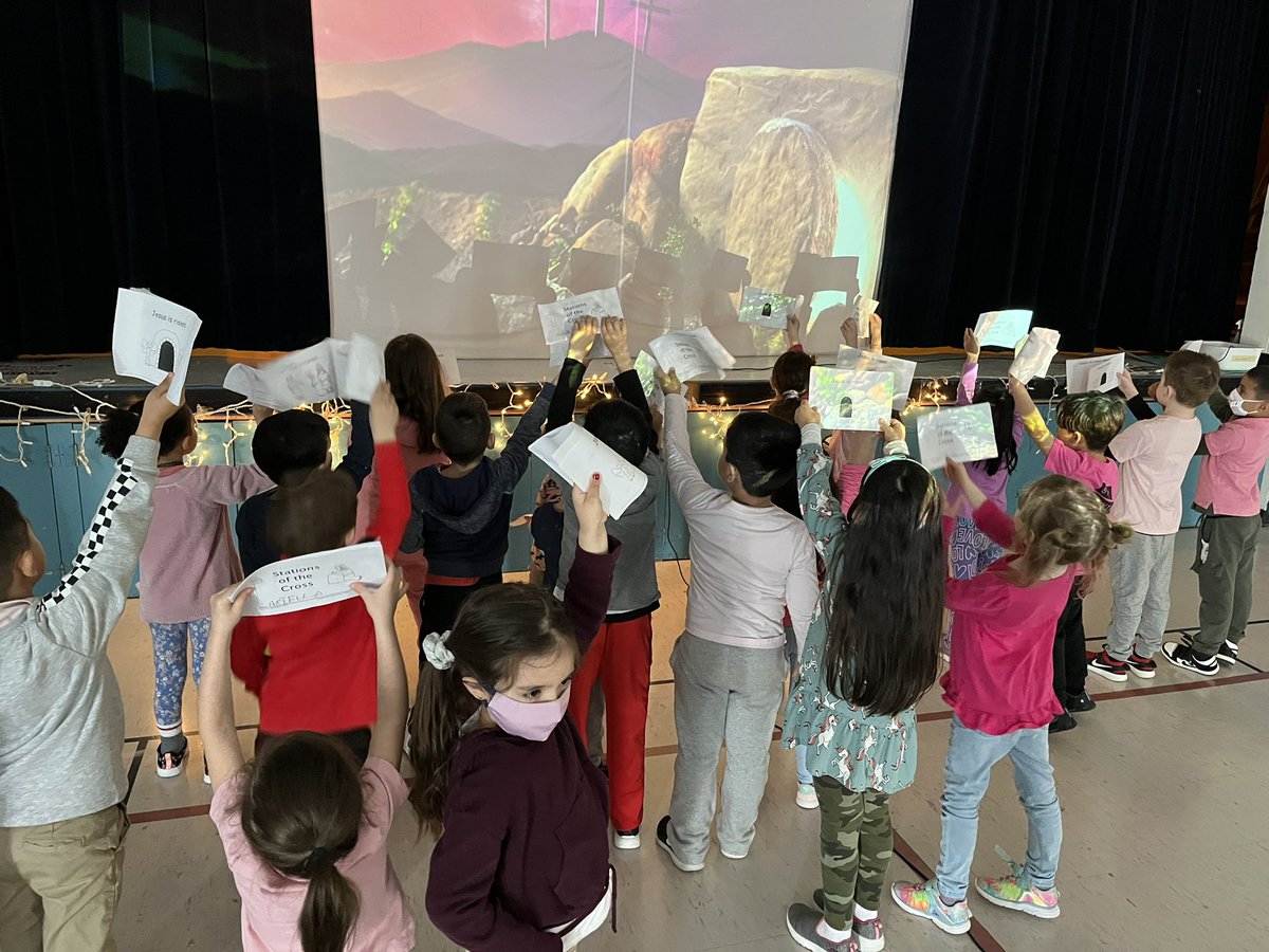 MaryFixFDKrm107's tweet photo. We learned about the Stations of the Cross today. https://t.co/YjrjOpjzaJ