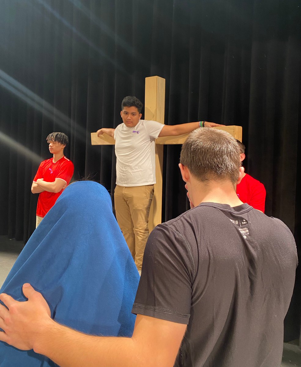"We adore you O Christ and we praise you, because by your Holy Cross you have redeemed the world." FLIGHT 2023 members lead our community through the Stations of the Cross in preparation for the Easter 
Triduum. #BeCompassionCJ