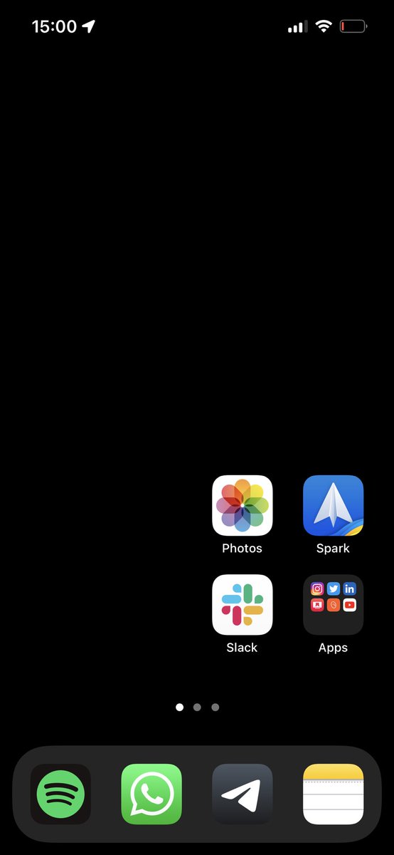 facumontanaro's tweet photo. Best app I’ve ever had. It looks even better with any wallpaper (I don’t use one) #ClearSpaces https://t.co/okvYWbMpoh