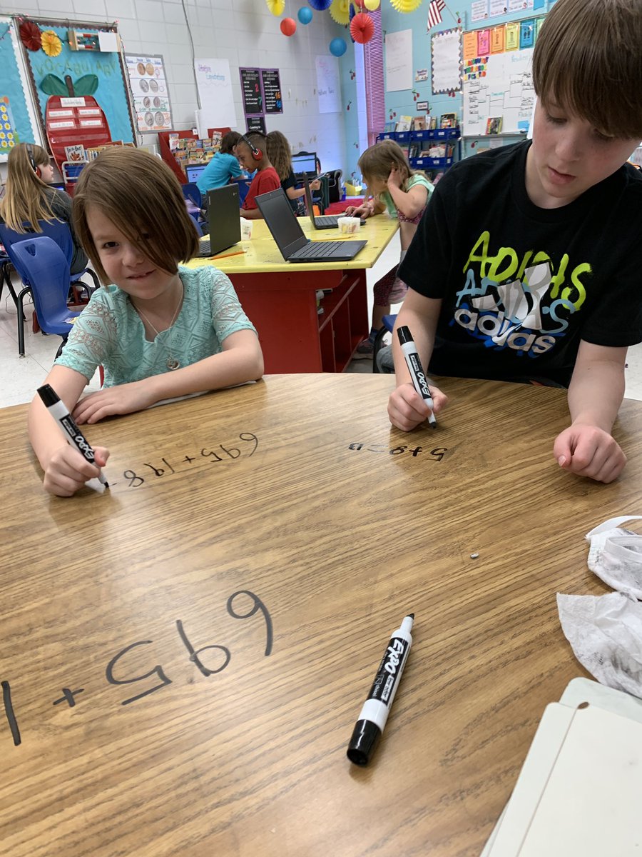 RLGardiner_'s tweet photo. Something about writing on the table makes math a little more fun! https://t.co/akVA3wh0bR