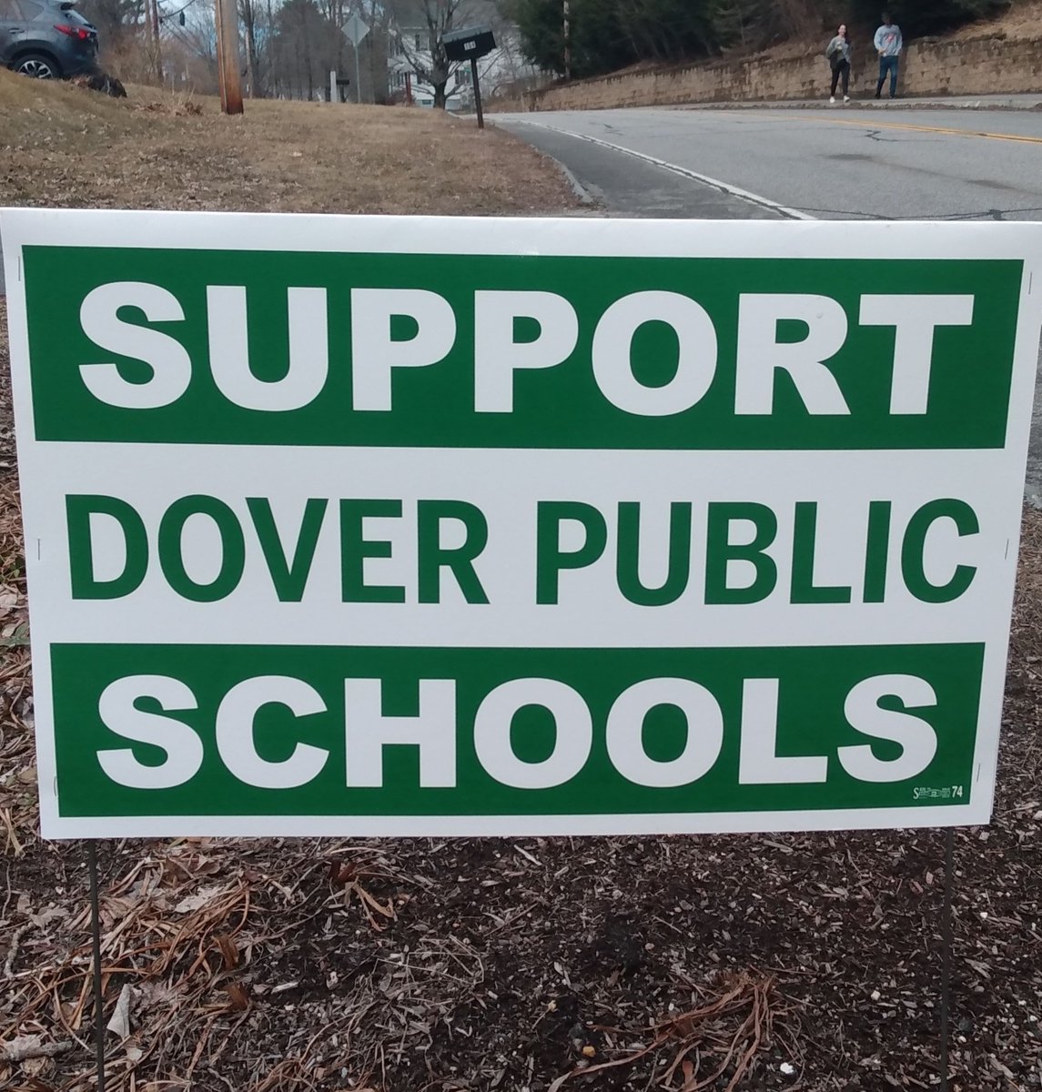 DoverNHDems's tweet image. Dover Dems, please stand with public school advocates at a Bipartisan Rally TONIGHT, 7pm, City Hall, for a City Council Forum on the School Board budget. Details:bit.ly/3Obq88k More ways to help:bit.ly/32QVy0B @ProgressivesNH @NEANHVotes @NHDems @350NH_ACTION