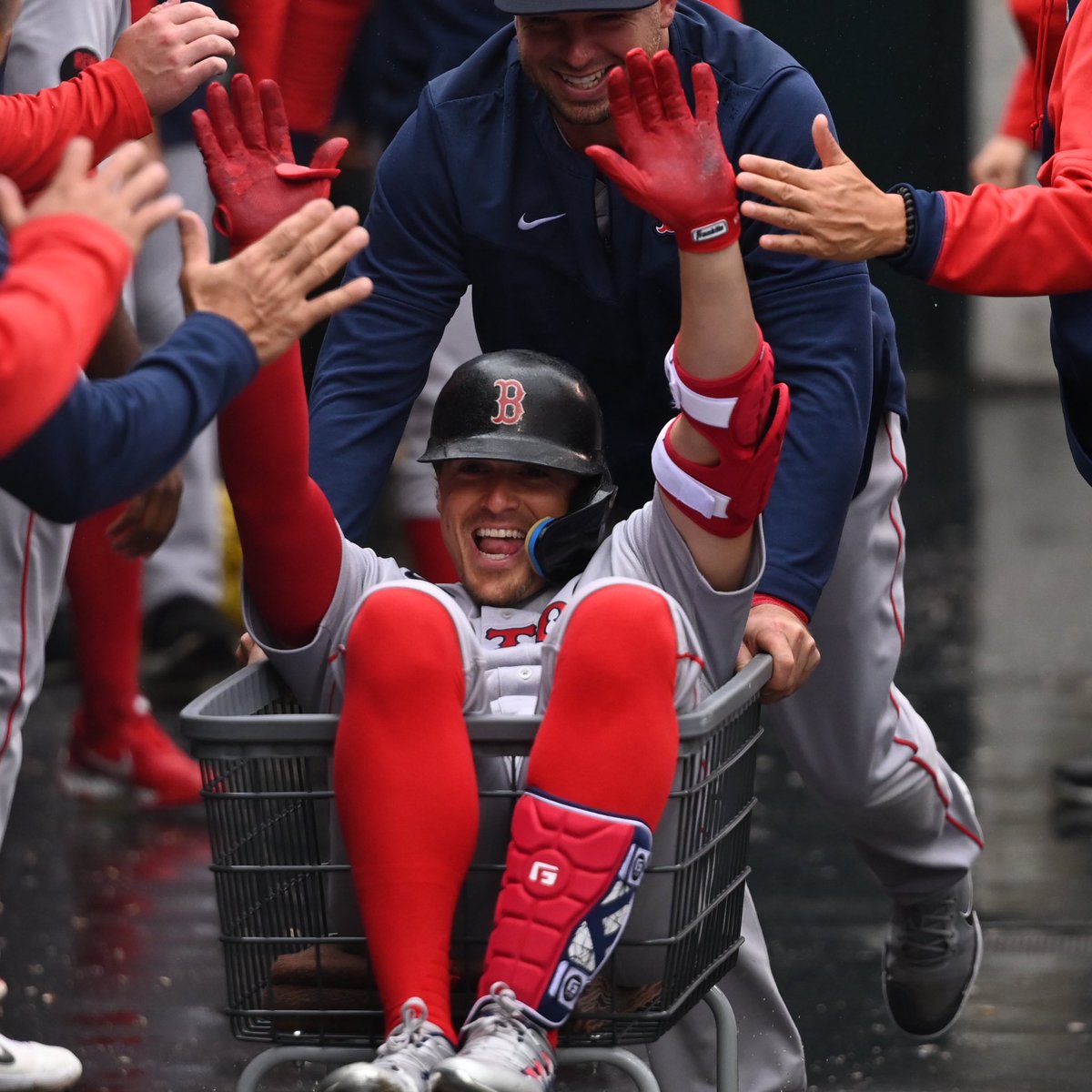 RedSox's tweet photo. 😁 https://t.co/1Wvt4DgLan