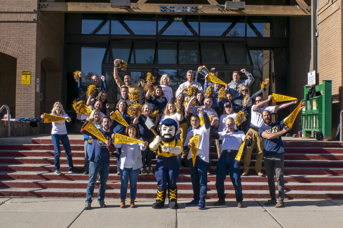 Flaglocal's tweet photo. #NAUGivingDay is TODAY! @CityofFlagstaff @Shimoni4Council @MayorDeasy @DiscoverFlg and more joined with
@NAUAlumni and @NAUPresident on the steps of City Hall to show support of NAU!
#NAUStrong #WeAreLumberjacks ππ #Flaglocal #MyActionsMatter
https://t.co/YxBfLyvNSy https://t.co/8ZAgYDXwXz
