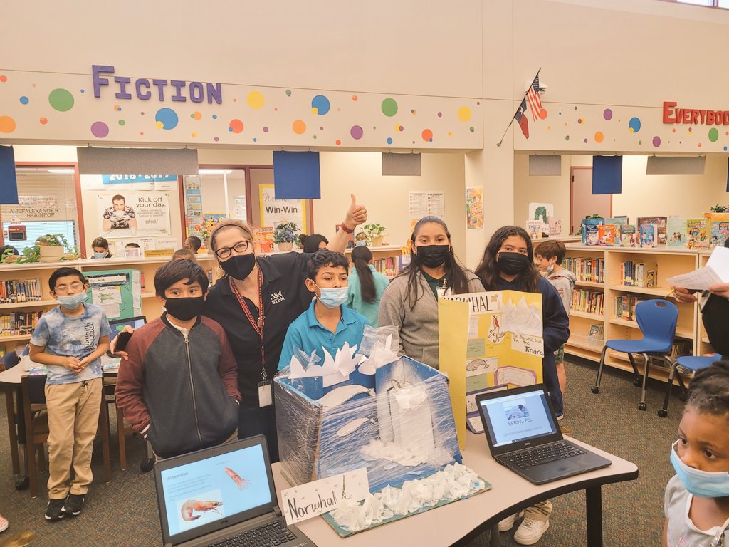 Jofertoe's tweet photo. #stem #pblpresentation 4th grade rocks!! Future leaders presenting with confidence their projects... love the narwhal one!! #adventurers #theleaderinme  Thank you for the amazing work @2000_ljnc @Msbjonesclass @Alexander_AISD @AliefISD @aliefstem #aliefproud https://t.co/PjQaiFGArq