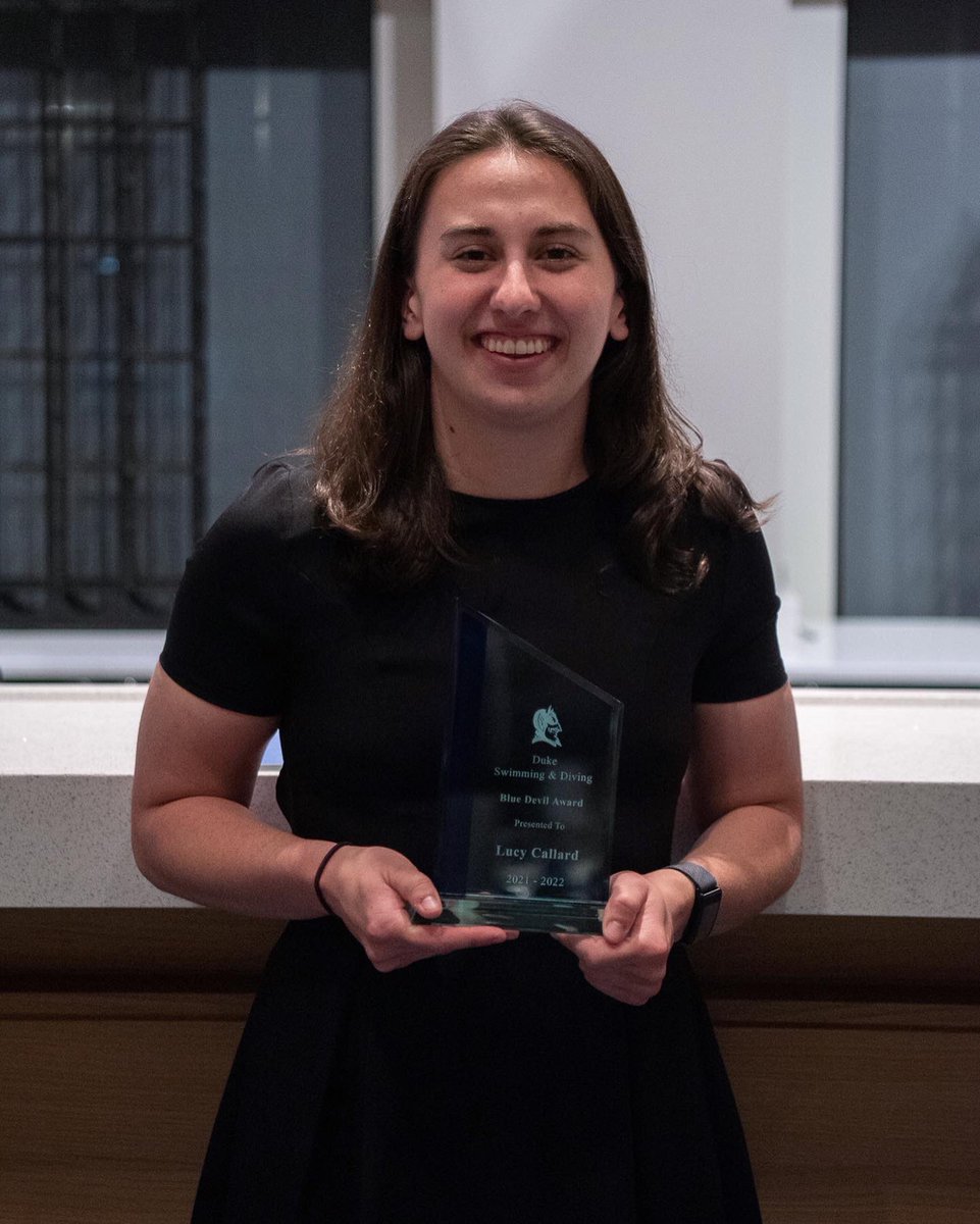 DukeSWIMDIVE's tweet photo. Our first team award of the 2021-2022 season is the Blue Devil Award which goes to someone who exemplifies what it means to be a Duke student-athlete. They are committed to making the team better in all facets! Our two Blue Devil Award winners are Lucy Callard and John Day! https://t.co/cgD2bkkgD4