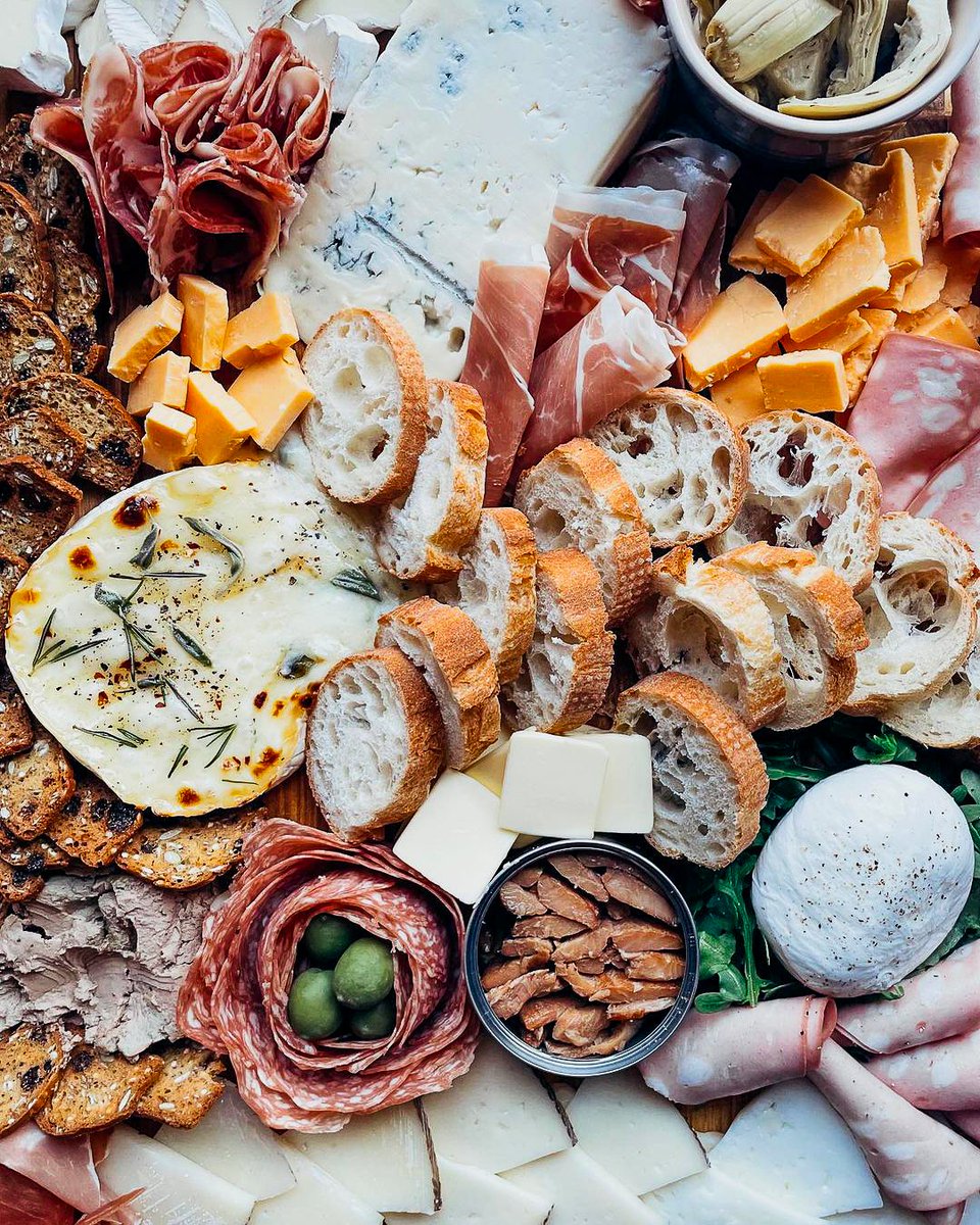 3PigsPate tweet media