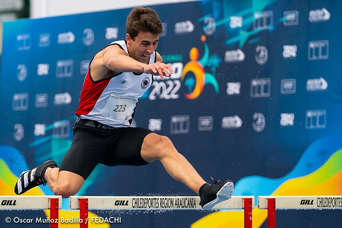 ClubManquehue's tweet photo. ¡Gran actuación de la delegación manquehuina en el Campeonato Nacional de Atletismo!

Nuestros atletas destacaron en este importante certamen y lograron varios podios. Más allá de eso, es un orgullo que nos representen. https://t.co/sQxmBcz0WC

¡FELICITACIONES! https://t.co/1xKq6oJhDM