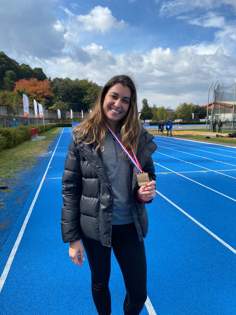 ClubManquehue's tweet photo. ¡Gran actuación de la delegación manquehuina en el Campeonato Nacional de Atletismo!

Nuestros atletas destacaron en este importante certamen y lograron varios podios. Más allá de eso, es un orgullo que nos representen. https://t.co/sQxmBcz0WC

¡FELICITACIONES! https://t.co/1xKq6oJhDM