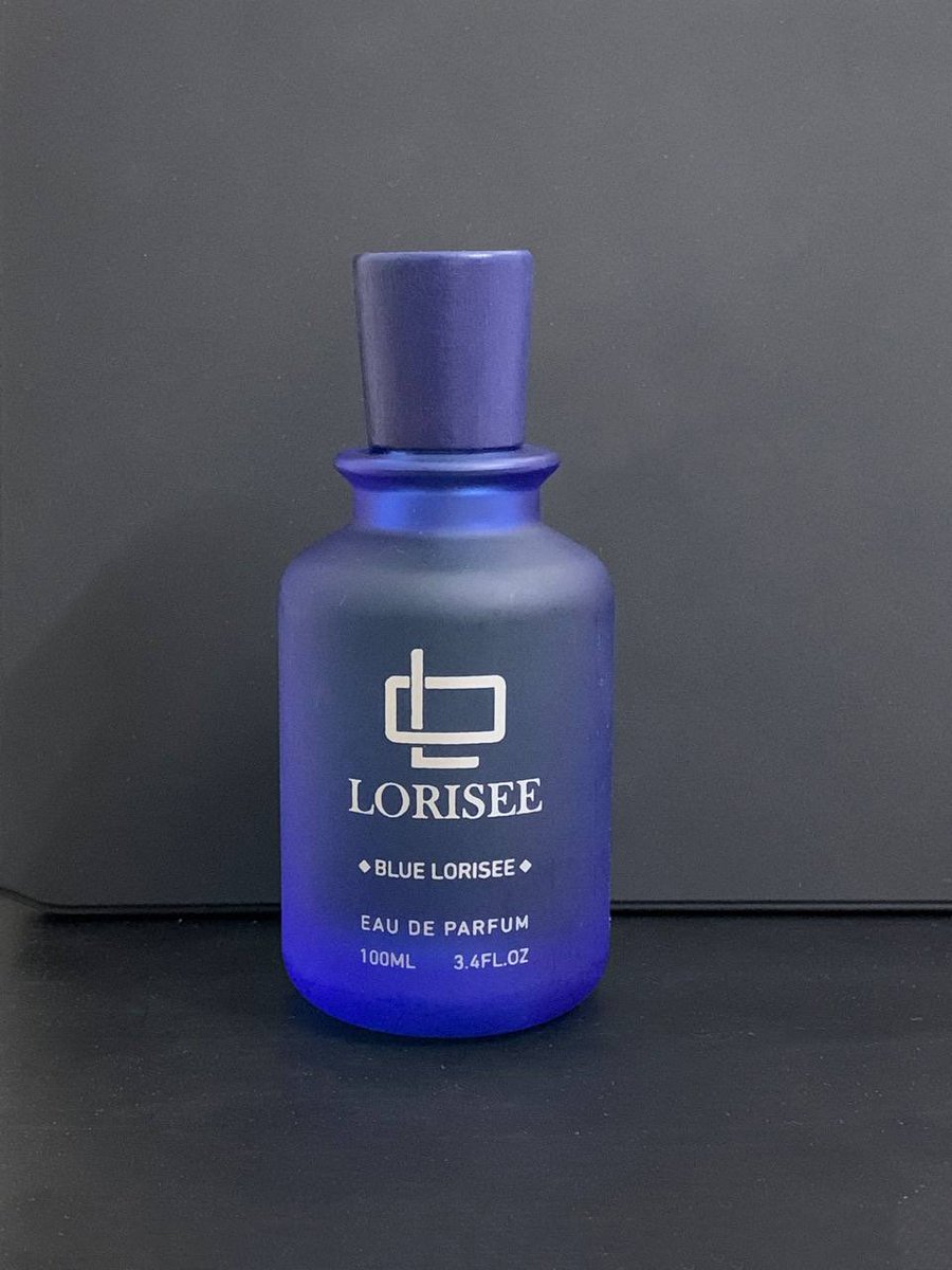 skmasks's tweet photo. العطر هذا يستحق يكون عطر العيد 
فخخم فخم مهما مدحته ما اوفيه حقه
ثبات وفوحان اكثر من 24 ساعة 🤩

والشي القوي عندهم ضمان ذهبي🤔
لو ماعجبك العطر او ثباته كان اقل من 24 ساعة يرجعون لك فلوسك كاملة 👍🏻🤩
(تعرفون ان الى الان محد طلب استرجاع على العطر هذا، الكل عجبهم 👍🏻 ) https://t.co/VXKVVAg4Fe