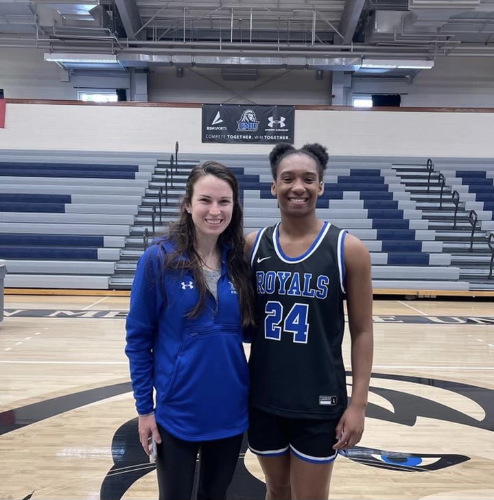 eVaaaaP (@vaaaae) on Twitter photo Thank you Coach Posey for a great visit! I loved the campus and enjoyed meet you and the team! <a href="/emu_wbb/">EMU Women's Hoops</a> Thank you Coach Posey for a great visit! I loved the campus and enjoyed meet you and the team! <a href="/emu_wbb/">EMU Women's Hoops</a>