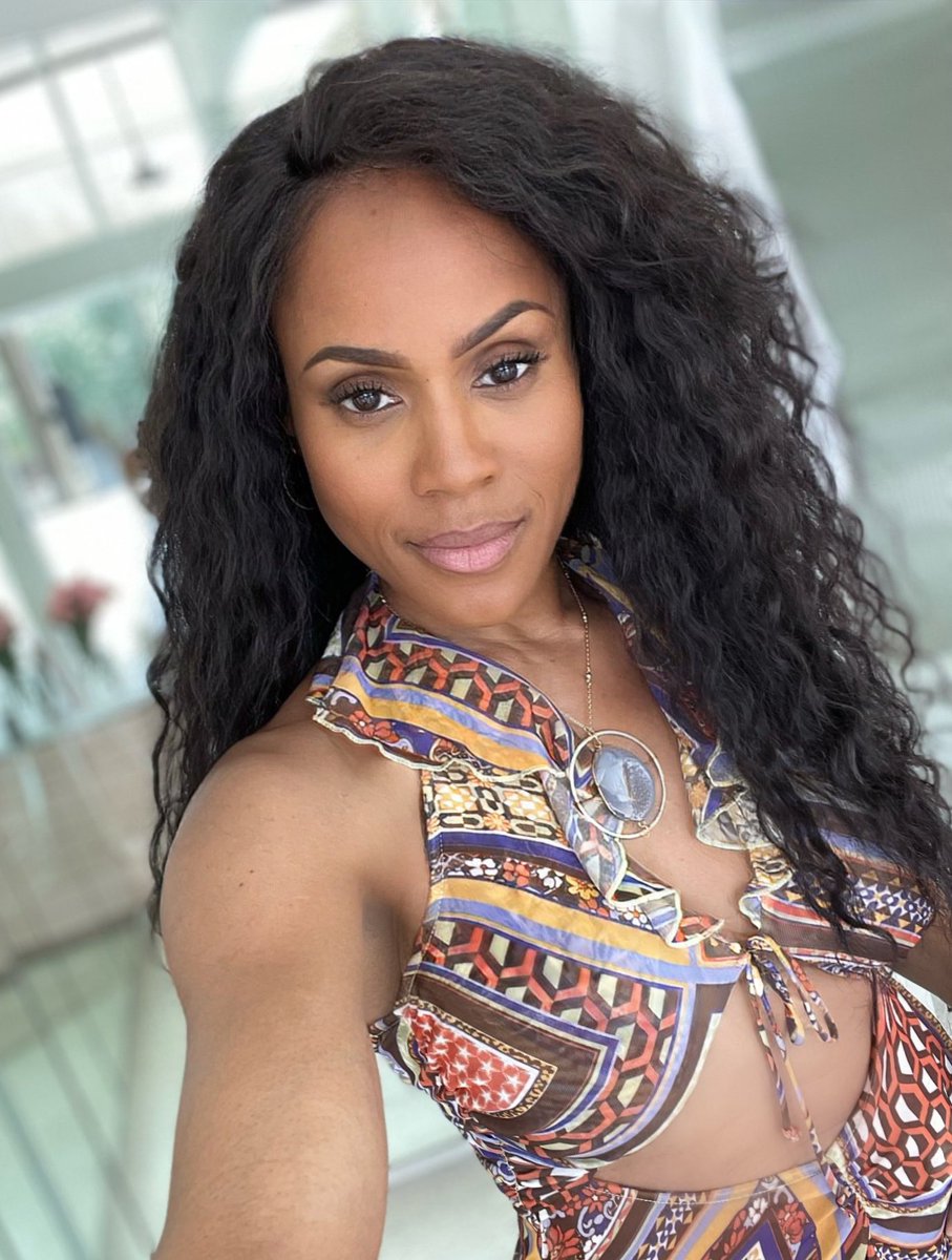Deborah Cox tweet media