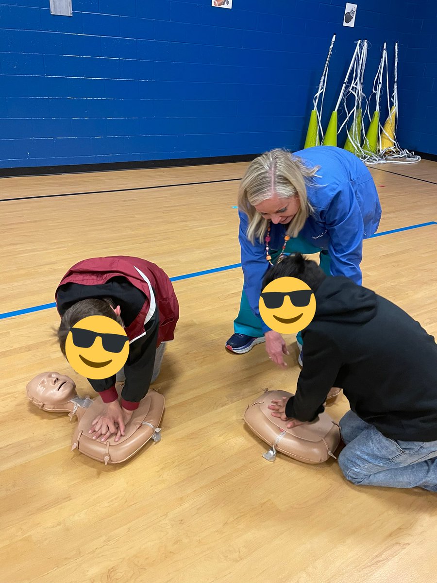 MrsHickersonPE's tweet photo. 5th Grade learning hands only CPR this week. So thankful for our nurses to teach this important lesson and information to our 5th graders. https://t.co/Z5flZA3wXv