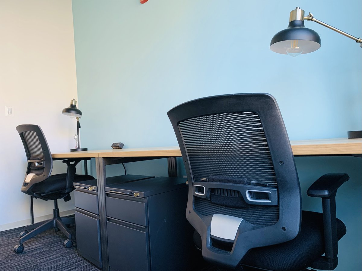 TheLoopCowork's tweet photo. Private office space starts at ＄650.00 per month and includes "In the Loop" membership and unlimited gym access. Get started in the link below!
https://t.co/gUUQt3SYZ9 https://t.co/ntZX2XbyIA