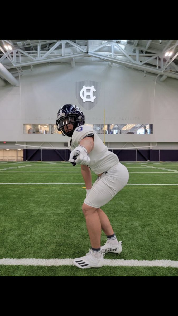 DreytonWilk6's tweet photo. Great visit at Holy Cross. Something  special happening here.. Appreciate everything 💯@coachnickdella_ @CoachBobChesney @BwkDawgs_FB https://t.co/J2wBzY5qH5