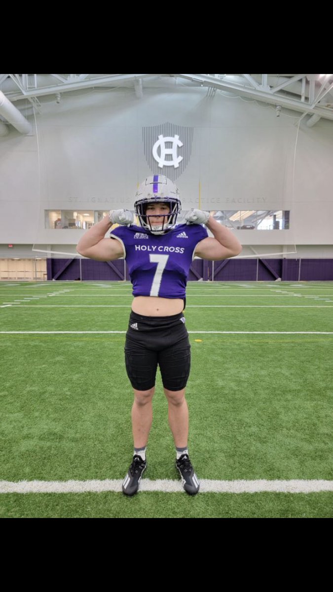 DreytonWilk6's tweet photo. Great visit at Holy Cross. Something  special happening here.. Appreciate everything 💯@coachnickdella_ @CoachBobChesney @BwkDawgs_FB https://t.co/J2wBzY5qH5