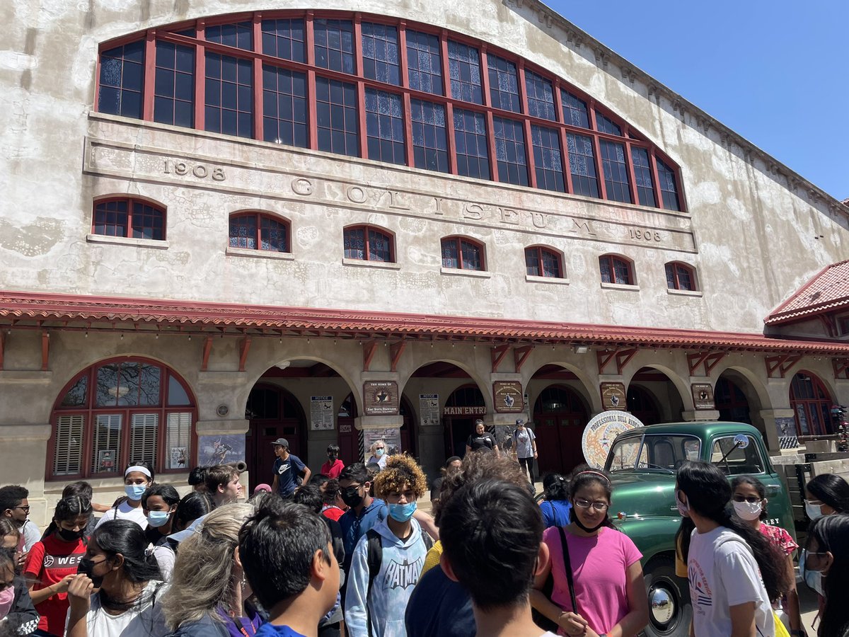 Beautiful and fun day for our 7th graders at the Ft. Worth Stockyards! #westfam #weststockyardsfieldtrip #texashistoryupclose