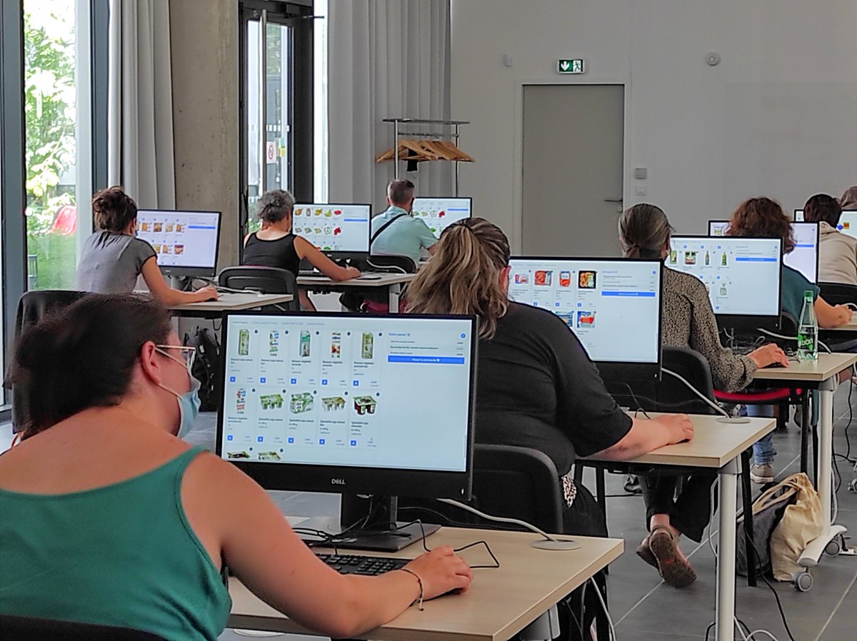 aurelevel's tweet photo. Nouvelles sessions ouvertes ! 
@LaboratoireGael  recherche des étudiants de toutes disciplines pour participer à une étude en salle - Gain : 10 à 20 € - Durée : 1h30 - Sessions : 27 avril 9h15/12h15/17h . Inscription : https://t.co/aNAXxgaYvx  
@UGrenobleAlpes @GrenobleINP https://t.co/mQVjcETSTm