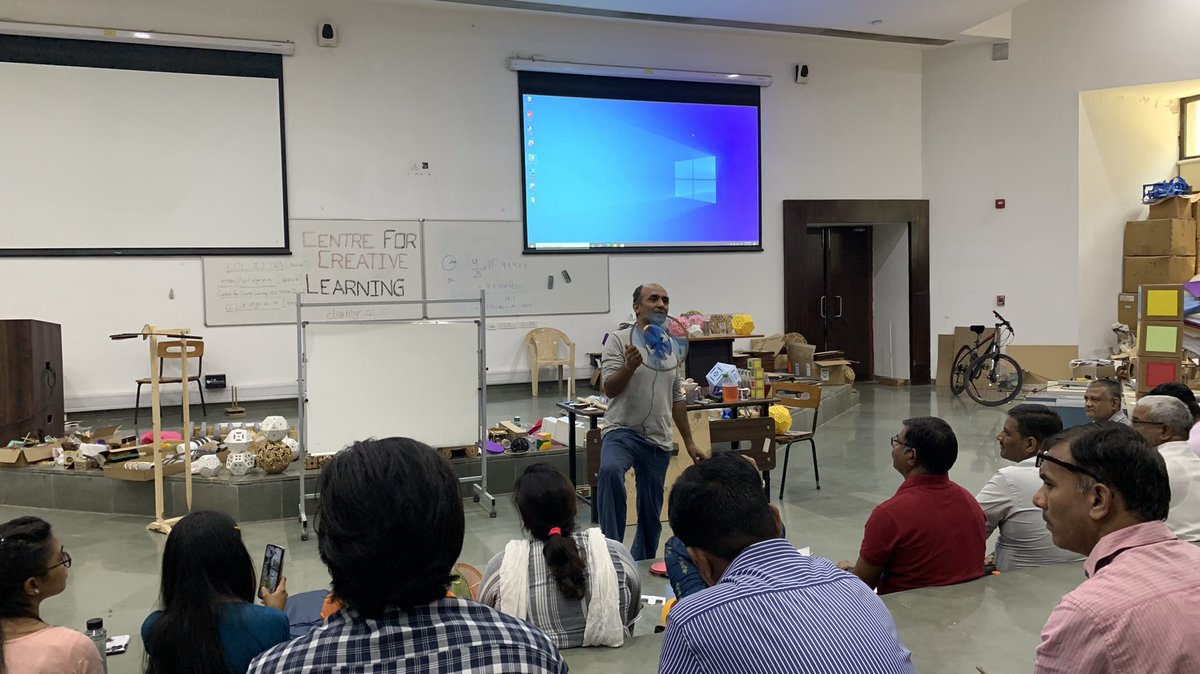 krcscbhavnagar's tweet photo. 13-4-22
@InfoGujcost organise Workshop for #CommunityScienceCentre’s Coordinators / Science Communicators at @iitgn during 11-15th April, 2022.
Day-03
@jitu_vaghani @kuberdindor @dstGujarat @vnehra @pkumarias @CMOGuj @PMOIndia @Collectorbhav @BhavnagarDdo @BhavnagarRcm https://t.co/Sgg55SW765