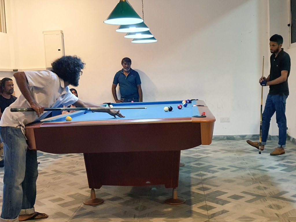 Lanka ga dhiri ulhey dhivehin inthizaam kohgen baavaa Ramalhaan Billiard mubaarath Colombus Cafe ( Andson Road ) ga kuriyah dhanee