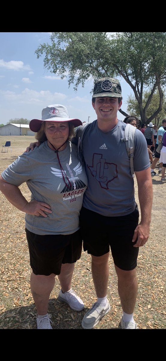 Isaac Roberts moves on to Regional next week, finishing 4th in shot put with a throw of 42’4.75” at the Area meet!! #stillthrowing <a href="/nelson_kortis/">Nelson Kortis</a> <a href="/hwils444/">Heather</a> <a href="/JCABC2019/">Johnson City Athletic Boosters</a> <a href="/jcrecord/">J.C. Record Courier</a> <a href="/JohnsonCityISD/">Johnson City</a> ❤️🦅