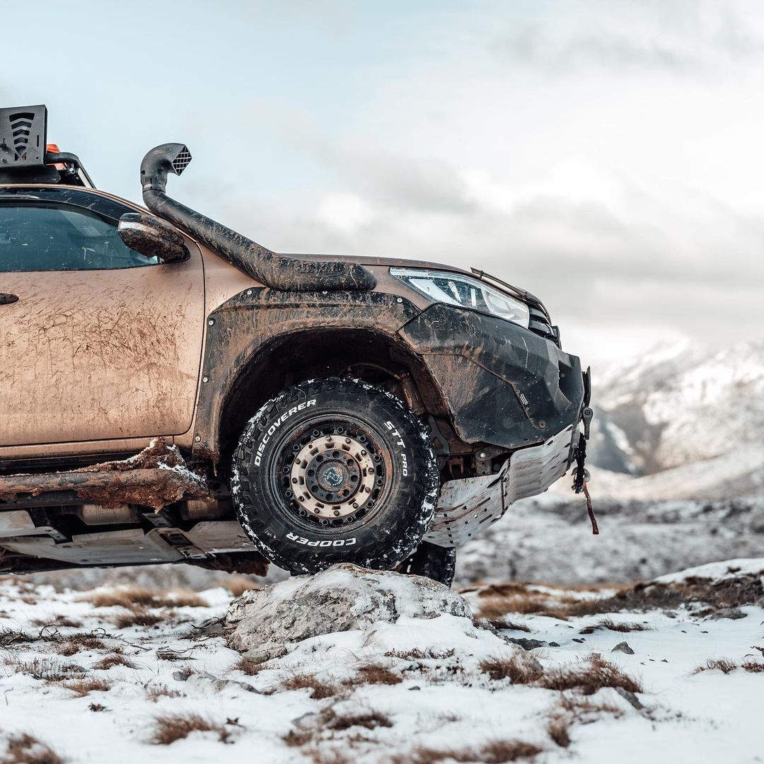CooperTire's tweet photo. Great #WheelWednesday shot from IG user uros_podlogar_photography! ⛰️
Would you go on this adventure?
#GoWithTheCoopers #DiscovererSTTPro #Toyota https://t.co/pZnLb80TU1