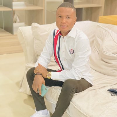 MoussaPapazo's tweet photo. #NouvellePhotoDeProfil https://t.co/IUctEvqWcS