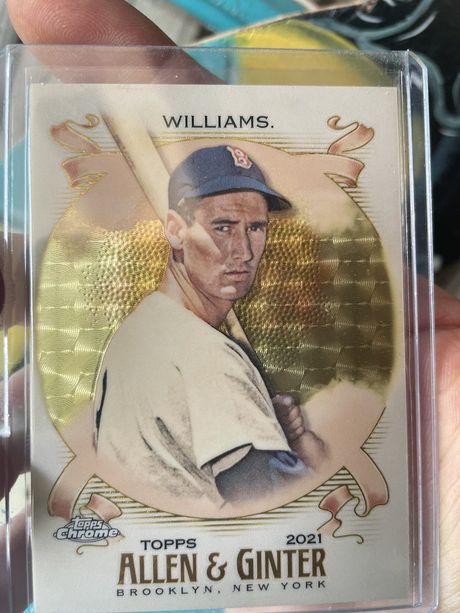 Michael797932's tweet photo. @dacardworld thanks guys!! Always bringing that 🔥🔥🔥 https://t.co/DdmCBPJnoS