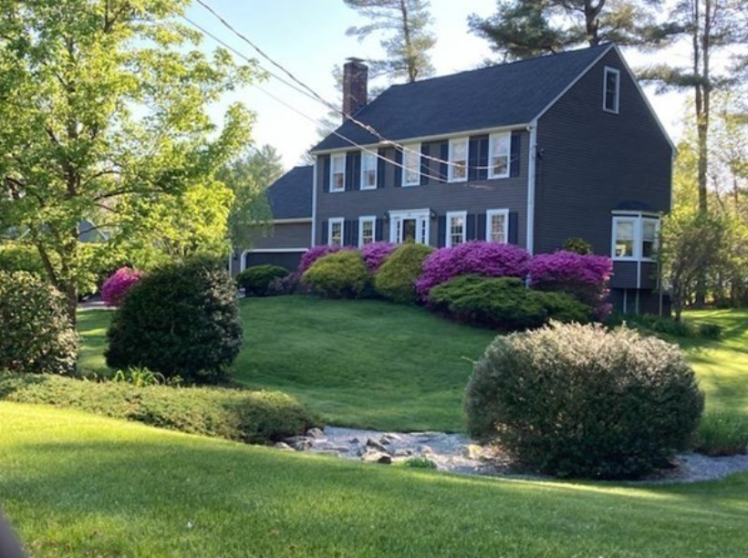 C21RealtyNet's tweet photo. 🏡 📢  JUST LISTED!
📍35 ROSEWOOD DRIVE TAUNTON, MA
🛏3 Bedroom 🛁2.5 Baths
📐 1,960 SqFt plus a finished basement!

Check out the details ➡ https://t.co/yR2pHbcwSr

☎ 508-822-0500
📧 info@realty-net.com
💻 https://t.co/ggwPn6OqhM
#realestate #justlisted #realtynetwork https://t.co/BDfFevhCy5