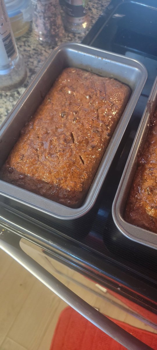 medsoulbrother's tweet photo. Made my own homemade Jamaican Easter bun:)
#jamaicantwitter
#jamaicanbun #easterbun #bunandcheese #realmenbake #realmencook https://t.co/7Cj5eRgS1Z