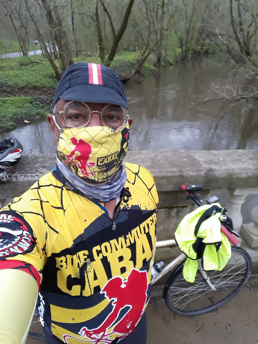 cyclingat10mph's tweet photo. Day 13 Post Final #Cancertreatment / #30daysofbiking @30daysofbiking Still wearing club colors @BikeComutrCabal #bikecommutercabal #bikeride back to health after 2nd bout of #bladdercancer #cancersucks #immunotherapy #bcgimmunotherapy #bcgtreatment #cyclinglifestyle https://t.co/YS4HMbNSvS