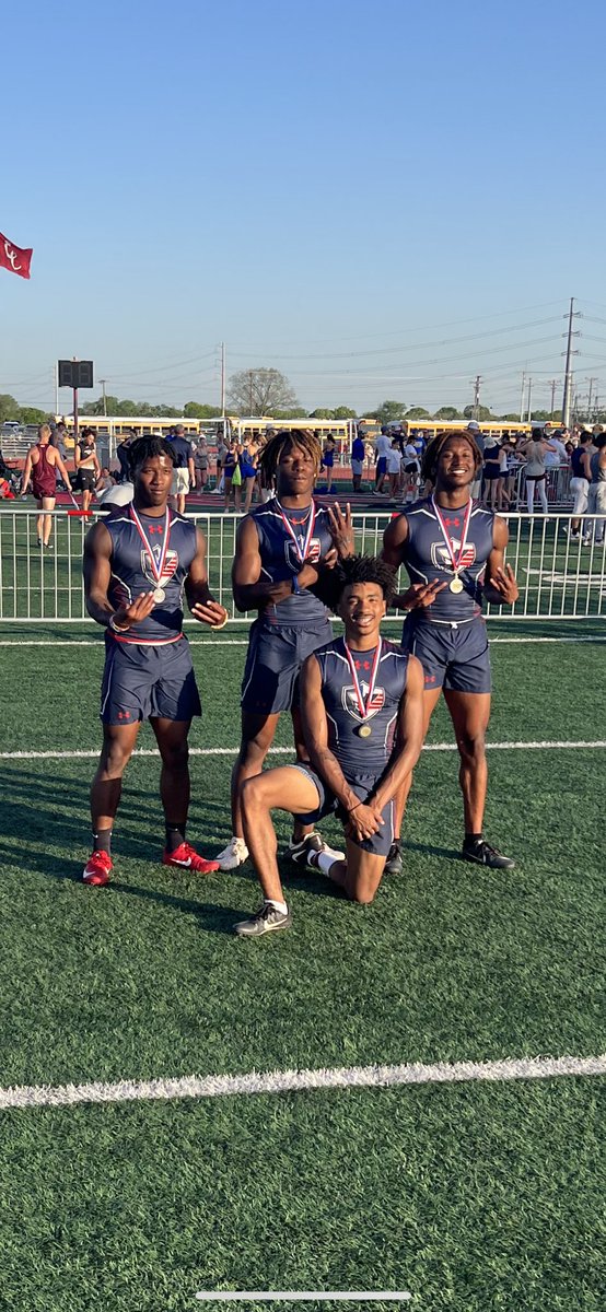 SAVeteransTrack's tweet photo. Another one! 4x2 heading to area! #PatriotNation https://t.co/Z2ovWEwDtJ