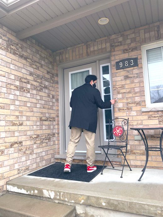 pfragiskatos's tweet photo. Sharing #Budget2022 info at doors tonight. Many young people raised housing affordability. Measures like the Tax-Free First Home Savings Account and the Housing Accelerator Fund will really help. And thanks Shobhita for volunteering! For more: https://t.co/PNaXr1SV4s  #ldnont https://t.co/EkWO5FclPD