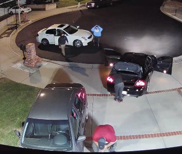 CBSLARachel's tweet photo. #OnlyOn2: Hear from the North Hollywood woman who was shot twice after confronting catalytic converter thieves in the latest spree of thefts across the San Fernando Valley. @LAPDNorthHwdDiv is investigating whether the suspects are involved in others caught on camera. @CBSLA 6pm https://t.co/8SFiCgoBhV