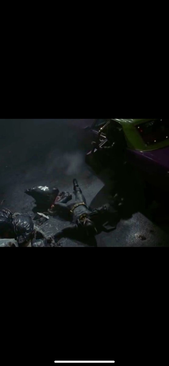 HeroesDefeated's tweet photo. Alleyway trash. Some hero. 
#batman #defeatedsuperhero https://t.co/L5hJnuXHcC